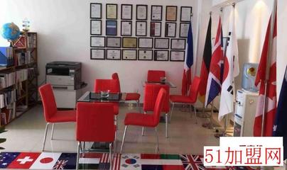 藤上出國(guó)留學(xué) 專(zhuān)業(yè)、貼心的自費(fèi)出國(guó)留學(xué)中介服務(wù)專(zhuān)家